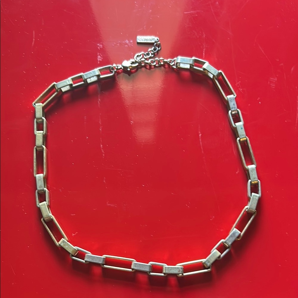 Elegant chain Necklace